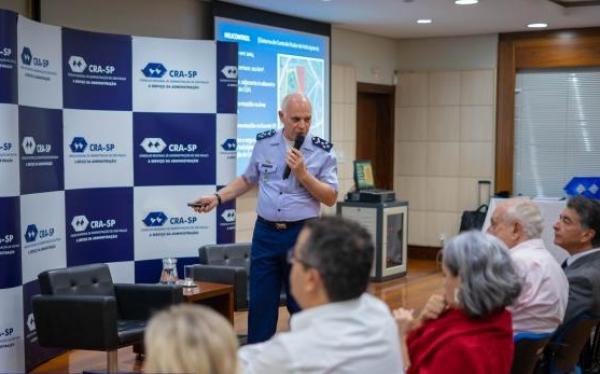 Secretário de Economia, Finanças e Administração da Aeronáutica participou de evento do Conselho Regional de Administração