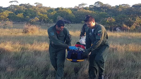 Sobreviventes e tripulantes relatam lembranças de operações de busca e salvamento após situações trágicas