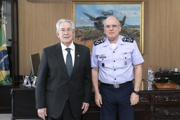 Encontro ocorreu nesta quinta-feira (25/07) no Comando da Aeronáutica, em Brasília (DF)