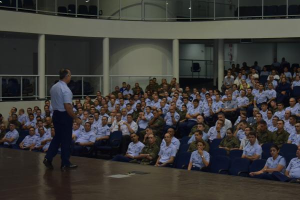 Palestras estão sendo realizadas pelo EMAER, COMGEP e DIRENS em diversas organizações militares da FAB