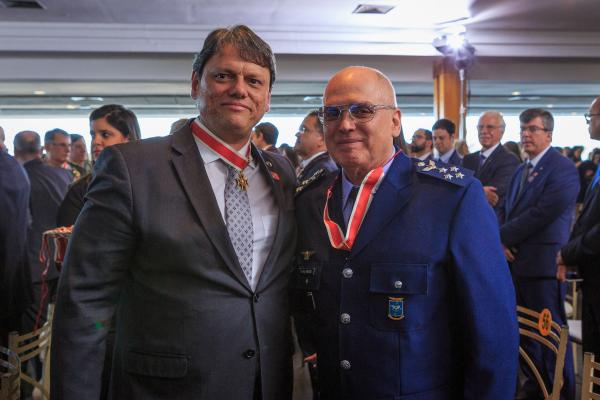 Solenidade foi realizada nesta quinta-feira (15), no Clube Naval, na capital Federal