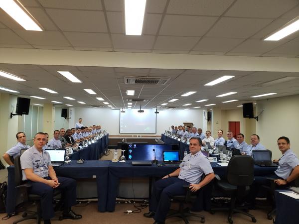 Evento reuniu 35 especialistas de diversas áreas da Força Aérea Brasileira