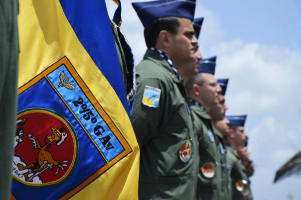 Durante a cerimônia, foram realizadas diversas homenagens à Unidade que executa a especialização dos pilotos de caça da FAB