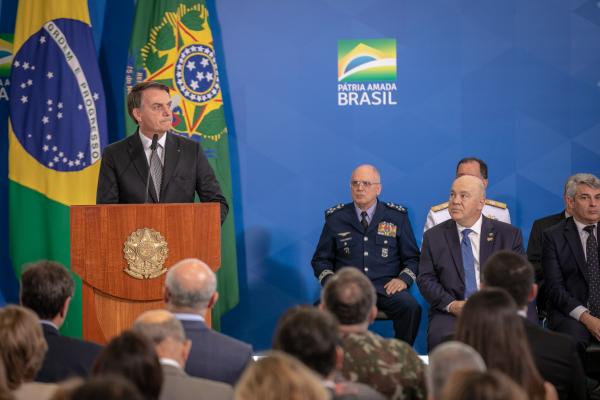 Evento no Palácio do Planalto celebrou protocolo que incentiva municípios a acolherem imigrantes e refugiados venezuelanos