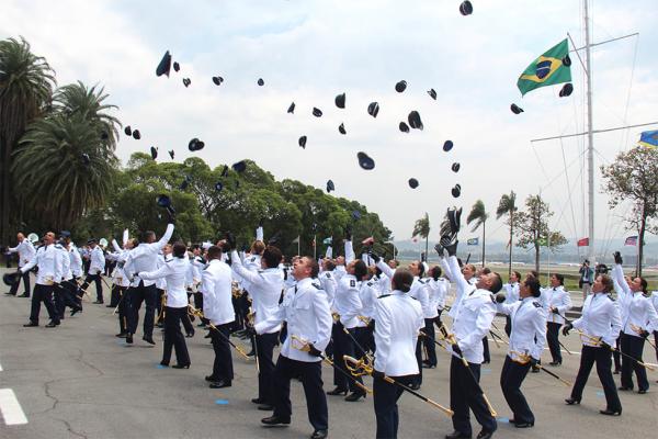 Cerimônias marcaram a conclusão do Estágio de Adaptação Técnico do ano de 2019 (EAT - 2019) 