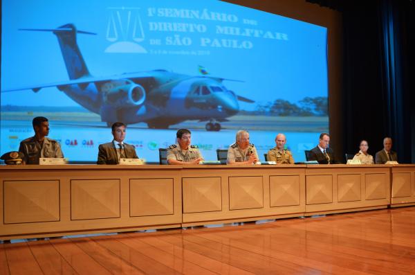 Evento foi voltado a estudantes e operadores da área do Direito e teve como objetivo celebrar os 50 anos do Código Penal Militar e do Código de Processo Penal Militar