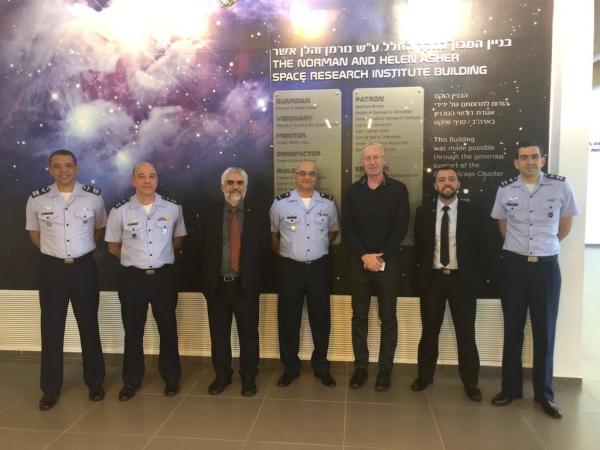 Objetivo foi estabelecer um acordo de cooperação para capacitação, pesquisa e desenvolvimento do setor espacial no Brasil Objetivo foi estabelecer um acordo de cooperação para capacitação, pesquisa e desenvolvimento do setor espacial no Brasil