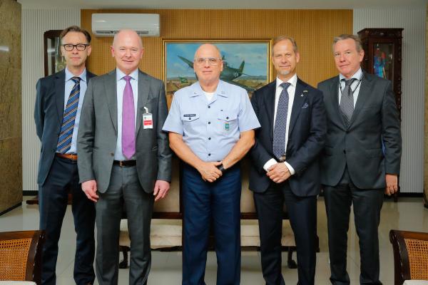 Encontro ocorreu na tarde desta quarta-feira (11), no Comando da Aeronáutica, em Brasília (DF)