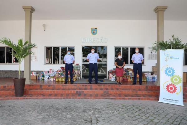 A campanha contou com a participação de várias Organizações Militares da Força Aérea Brasileira e visa ajudar famílias vulneráveis da Zona Portuária do Rio de Janeiro (RJ)