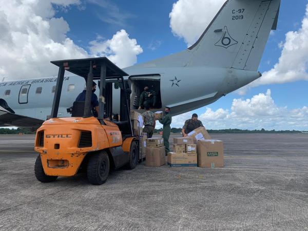 A aeronave decolou de Brasília (DF) com diversos equipamentos e materiais de combate ao novo Coronavírus