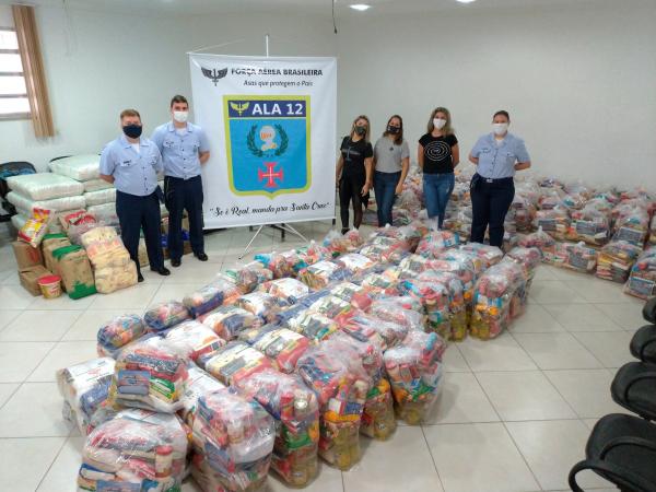 Foram arrecadadas 5,5 toneladas de alimentos pelo efetivo da Guarnição de Aeronáutica de Santa Cruz (GUARNAE-SC), que foram distribuídas pela Comissão de Assistência Social 