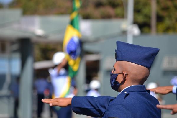 Organizações Militares em todo Brasil realizaram as cerimônias seguindo os protocolos de segurança em combate à COVID-19