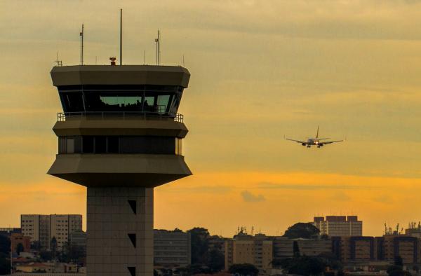 A Portaria nº 884/GC3, de 27 de agosto de 2020, estabelece novo prazo para o pagamento das Tarifas de Navegação Aérea