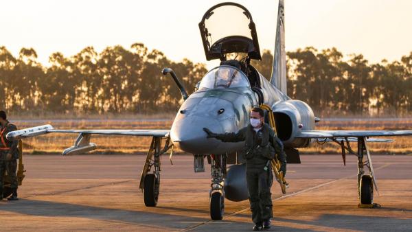 Treinamento tem por finalidade promover o intercâmbio operacional entre operadores da aeronave F-5M, além de treinar táticas e técnicas em cenários de combate BVR