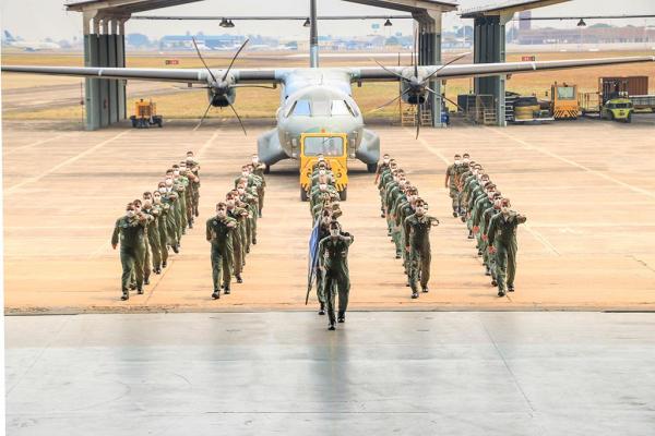 Durante a cerimônia realizada em Campo Grande (MS), o 1º/15º GAV homenageou seu efetivo