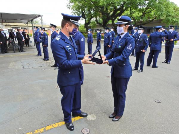 A cerimônia militar alusiva ao Dia Internacional do Controlador de Tráfego Aéreo faz parte dos eventos celebrados no mês da Asa