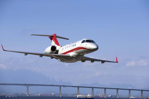 Grupo Especial de Inspeção em Voo garante a segurança do tráfego aéreo com aeronaves-laboratório