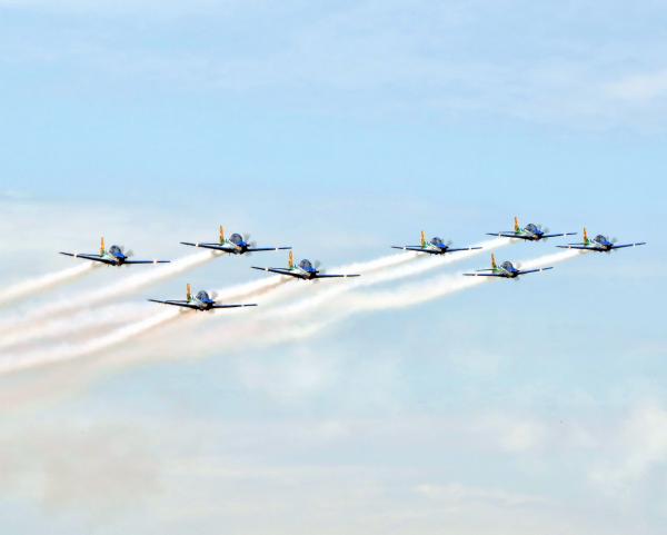 Ao todo, cerca de quatro mil pessoas prestigiaram, de 7 a 9 de março, as acrobacias dos sete aviões A-29 Super Tucano da FAB