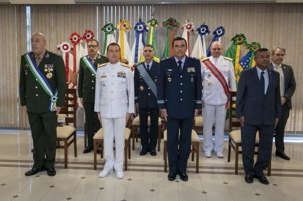 A cerimônia foi realizada pelo Estado-Maior Conjunto das Forças Armadas nessa terça-feira (12/04)