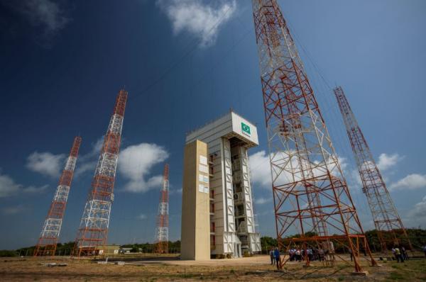 Durante evento, Comandante da Força Aérea Brasileira (FAB) apresentou as capacidades do Centro Espacial de Alcântara (CEA) e discutiu possibilidades de parcerias