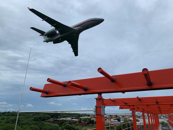 A previsão é de que o sistema seja liberado para operação pelo Departamento de Controle do Espaço Aéreo (DECEA) no início de junho