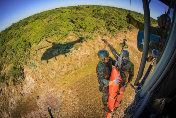 Nos últimos 10 anos, a FAB, por meio da Aviação de Busca e Salvamento, localizou 312 pessoas vítimas de acidentes aeronáuticos e marítimos