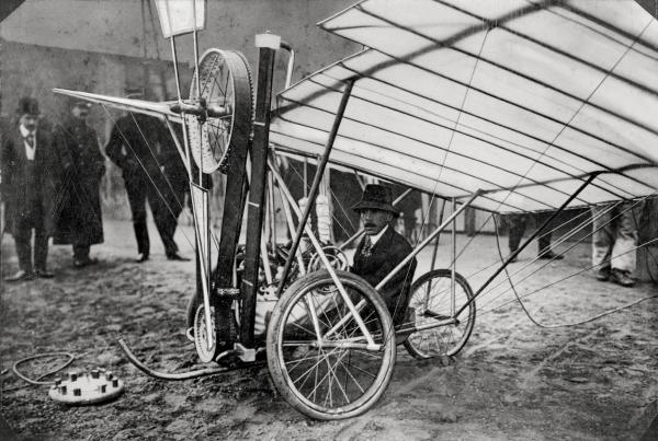 Alberto Santos-Dumont foi o precursor de uma das invenções mais extraordinárias da história da humanidade: o avião