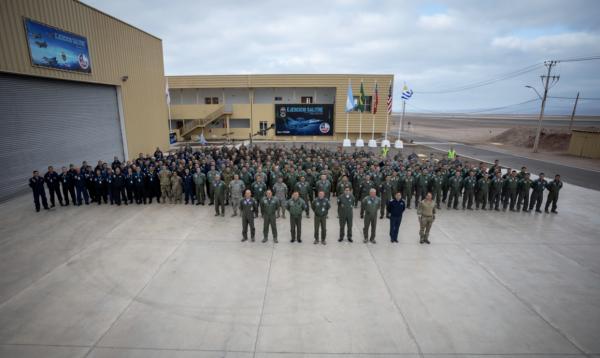 Com a presença de Forças Aéreas de vários países, um dos maiores exercícios aéreos da América do Sul ocorre de 10 a 21 de outubro, em Antofagasta, no norte chileno