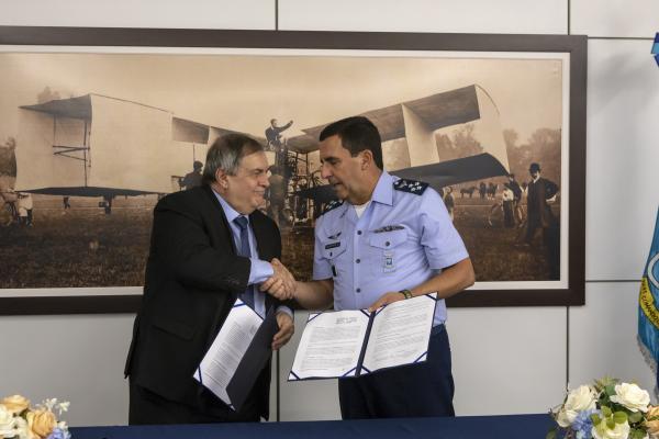 O termo de cooperação é uma parceria entre o Ministério da Ciência, Tecnologia e Inovações e a Força Aérea Brasileira (FAB)
