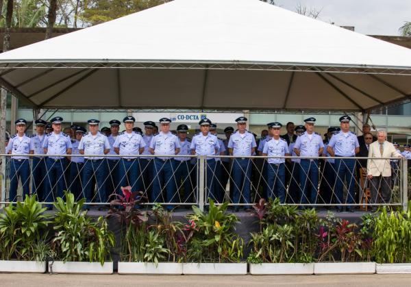 Comandante da Força Aérea Brasileira, Tenente-Brigadeiro Baptista Junior presidiu a solenidade realizada nessa sexta-feira, 28/10