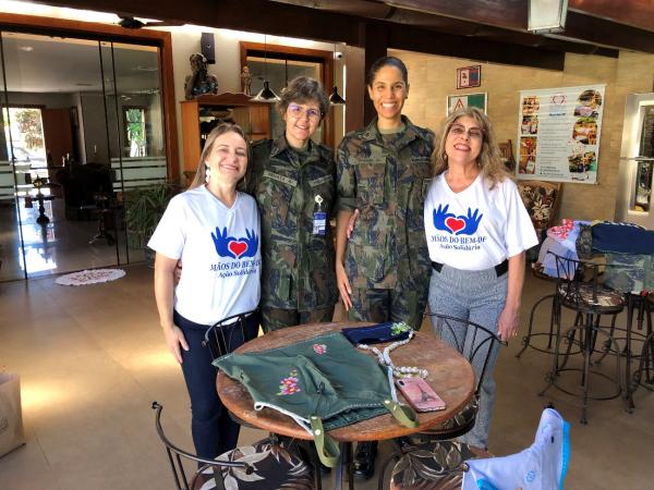 Os uniformes arrecadados foram entregues ao projeto Mãos do Bem