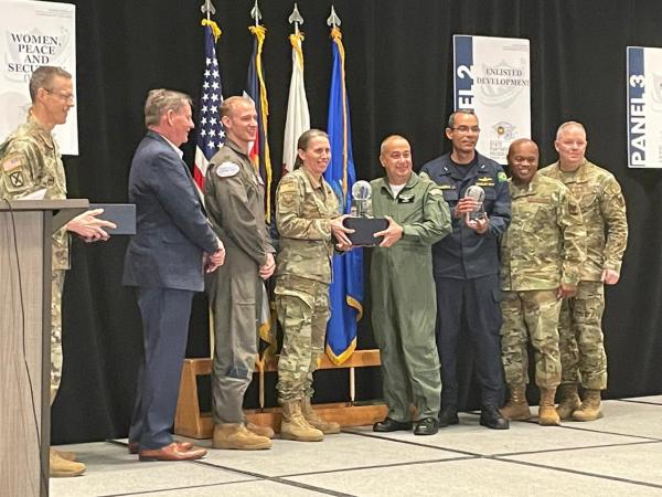 Instituição foi reconhecida e escolhida como a melhor parceria estatal, juntamente com a Guarda Aérea Nacional do estado de Nova Iorque