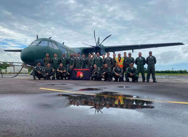 Militares da FAB foram treinados e capacitados para pousos, arremetidas no ar e navegações à baixa altura, com lançamento de cargas simulado e uso de óculos de visão noturna