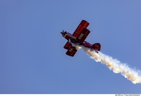 Live 8º Arraiá Aéreo Bauru-SP - F-5 - Esquadrilha da Fumaça - 11/06/23 