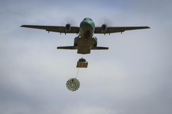 A FAB é fundamental para os lançamentos aéreos com o uso de aeronaves e helicópteros 