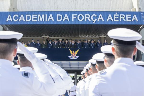 Evento também foi marcado com homenagens aos 150 anos do Patrono da Aeronáutica Brasileira 