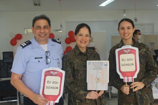 Coronel Rildo, Capitão Ana Elise e Tenente Bárbara.