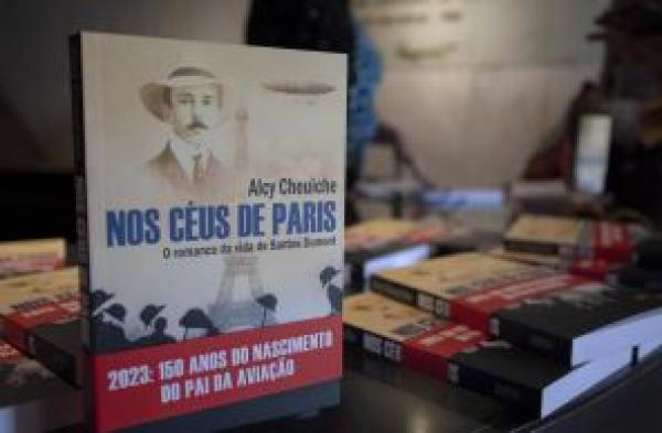 Sede do evento foi o local onde o Pai da Aviação teve seu nome incluído no Livro de Aço dos Heróis Nacionais