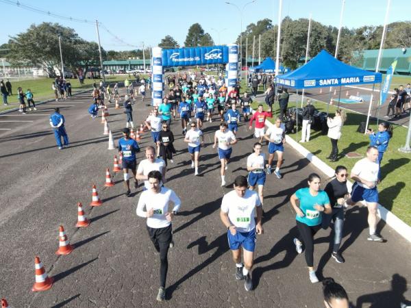 Largada da Corrida Santos Dumont na BASM