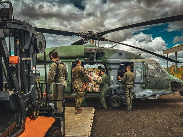 Desde o começo do ano, Forças Armadas já enviaram mais de 29 mil cestas básicas e empregaram mais de 6 mil horas de voo em ações na região