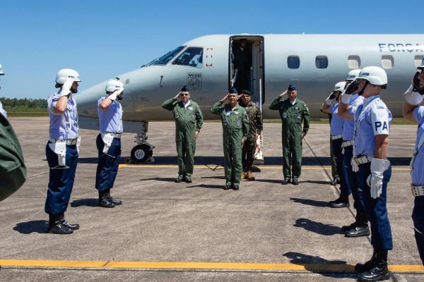 Autoridades conheceram as instalações do Exercício nas Bases Aéreas de Canoas e Santa Maria e nas cidades de Santana da Boa Vista e Caçapava do Sul, no Rio Grande do Sul