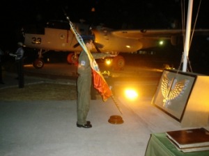 estagiário c/ estandarte do 5º GAV