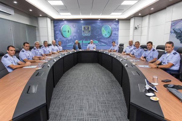 Durante o evento, os Oficiais-Generais promovidos no último ano foram apresentados ao Ministro