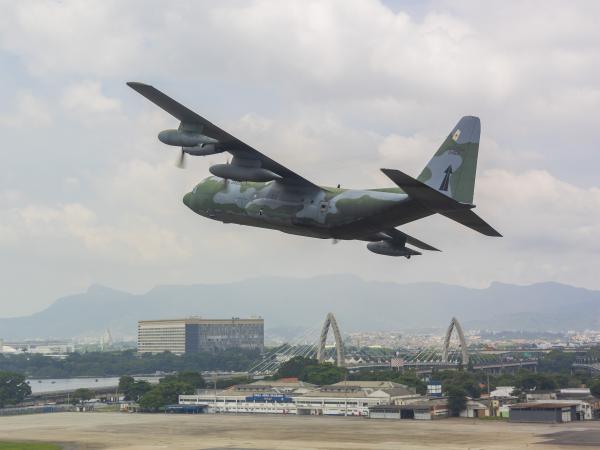  FAB se despede da aeronave C-130 com uma série de homenagens