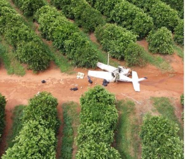 Aeronave foi vista na fronteira do Paraguai com Mato Grosso do Sul e realizou pouso forçado no interior de São Paulo, próximo ao Paraná