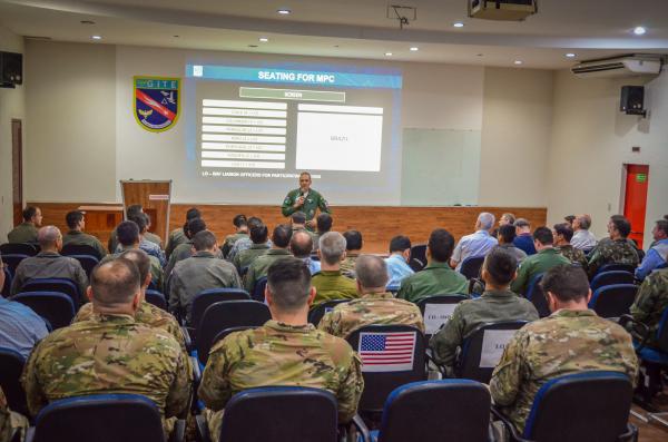 O Cruzeiro do Sul Exercise (CRUZEX) é um Exercício Operacional multinacional promovido pela FAB