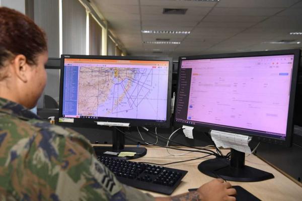 Informações aeronáuticas mantêm pilotos e operadores atualizados sobre as condições aéreas nas áreas afetadas