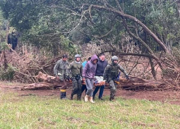 Homem de 82 anos estava em Santa Cruz do Sul (RS) e foi transferido para Sinimbu (RS) por necessidade de cuidados mais especializados e de urgência