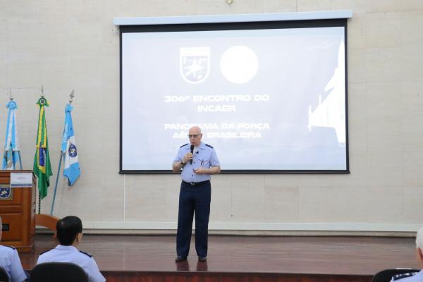 Tenente-Brigadeiro Damasceno abordou a modernização do SISCULT e fez apresentação sobre o Panorama da Força Aérea