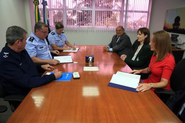 As melhorias ocorrerão nas áreas de jurisdição dos quatro Centros Integrados de Defesa Aérea e Controle de Tráfego Aéreo e do Centro Regional de Controle do Espaço Aéreo As melhorias ocorrerão nas áreas de jurisdição dos quatro Centros Integrados de Defesa Aérea e Controle de Tráfego Aéreo e do Centro Regional de Controle do Espaço Aéreo